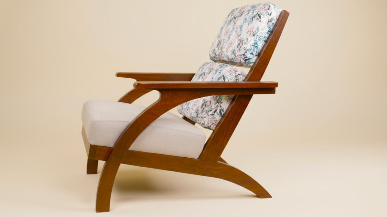 OakLuxe Accent Chair